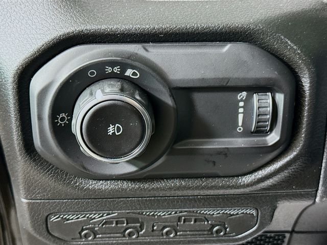 New 2026 Black Clear-Coat Exterior Paint Jeep Sport image 10