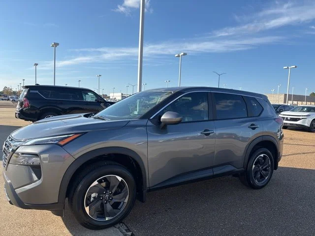 2026 Nissan Rogue SV FWD's photo