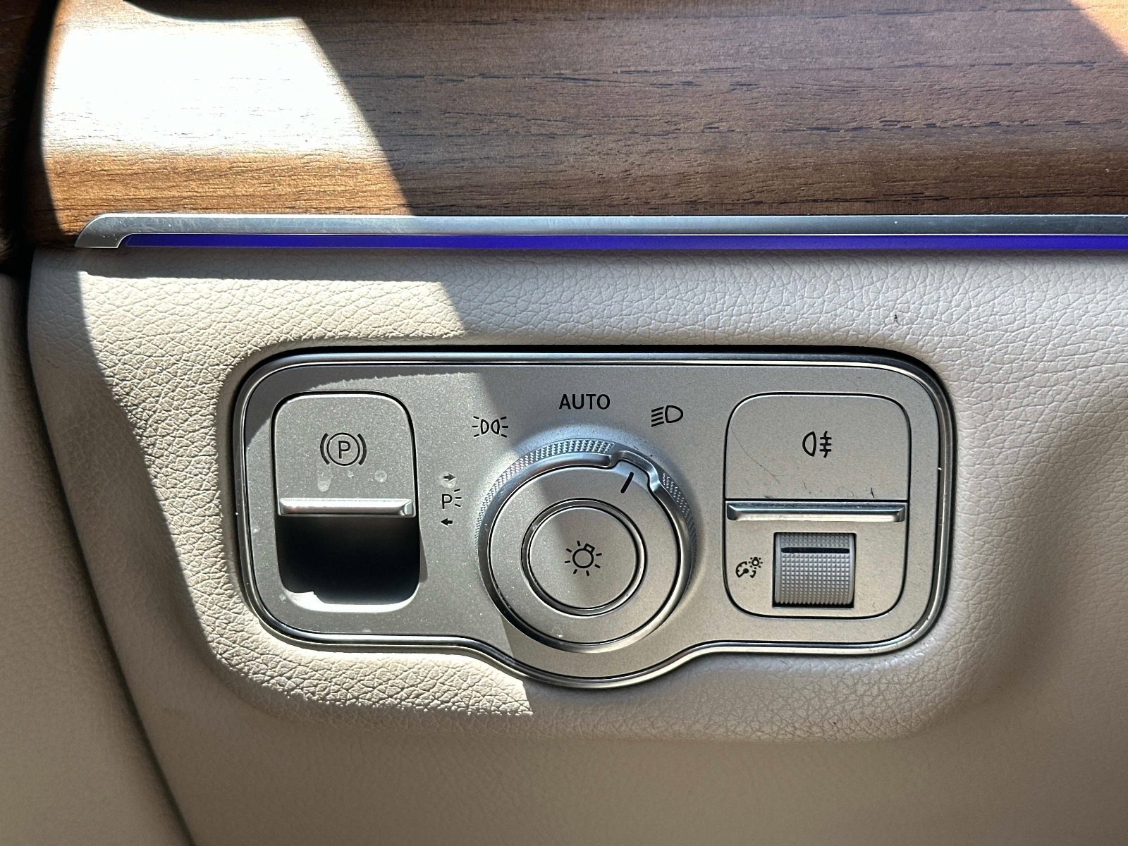 Used 2020 designo Diamond White Bright Mercedes-Benz GLE 450 image 26
