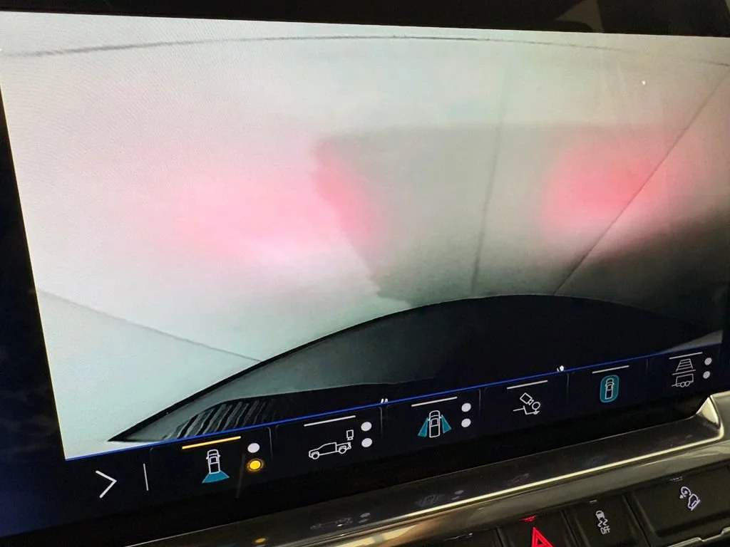New 2026 Summit White Chevrolet LTZ image 36
