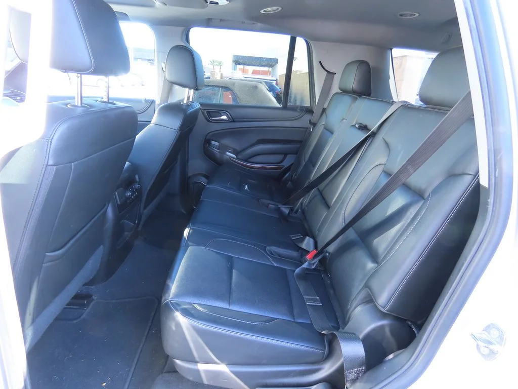 Used 2019 Silver GMC SLT image 11
