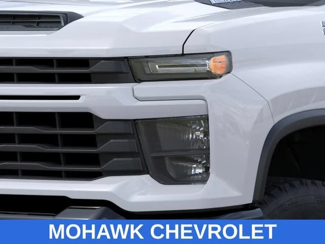 2026 Chevrolet Silverado 2500 HD Custom - Photo 10