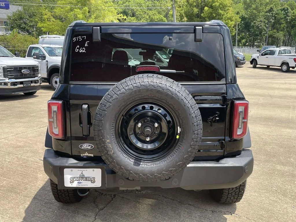 New 2026 Black Ford Outer Banks image 4