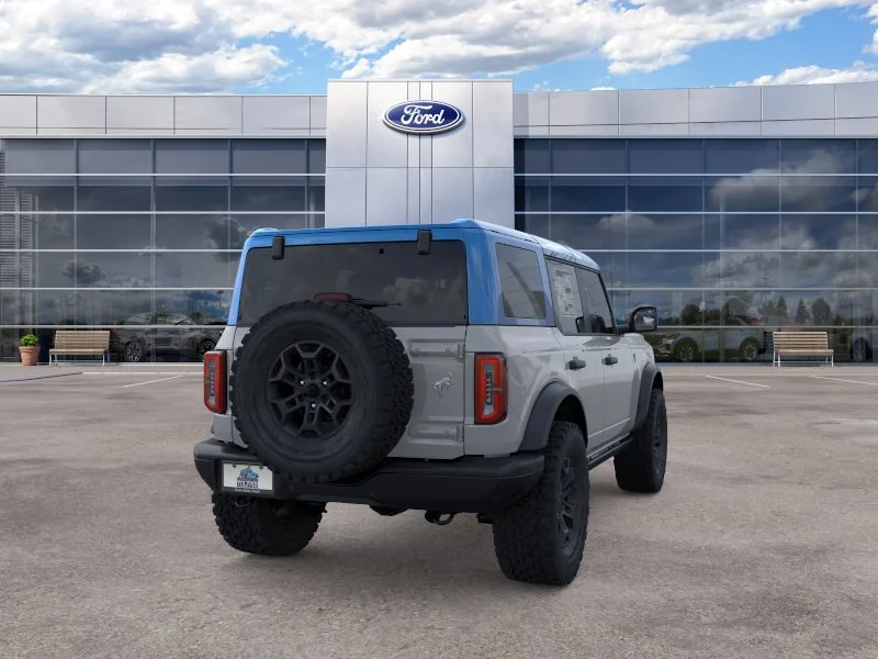 New 2026 Avalanche Gray Ford Badlands image 33