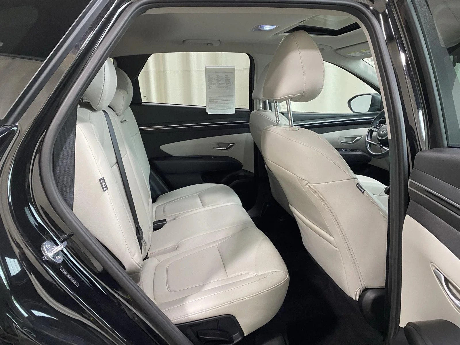 Used 2024 Black Pearl Hyundai SEL image 20