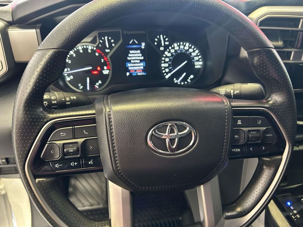 Used 2024 White Toyota SR5 image 21