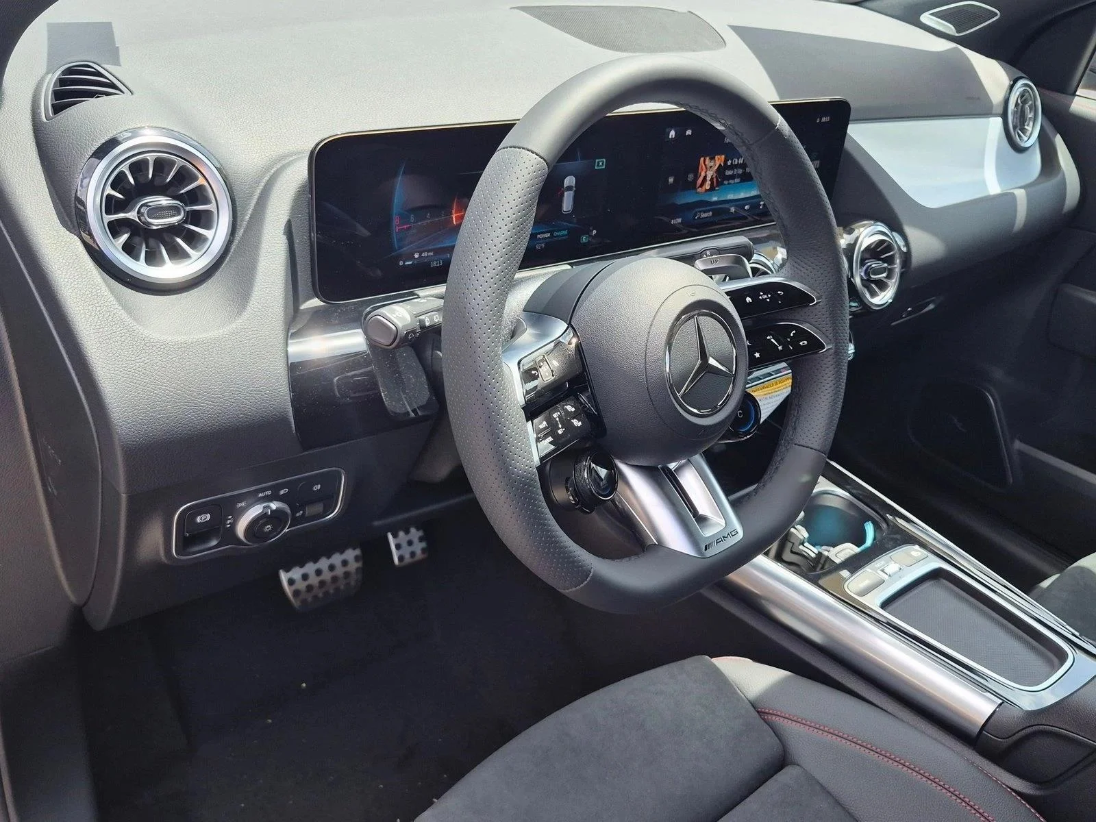 Used 2026 Mountain Grey Metallic Mercedes-Benz AMG® GLA 35 image 3