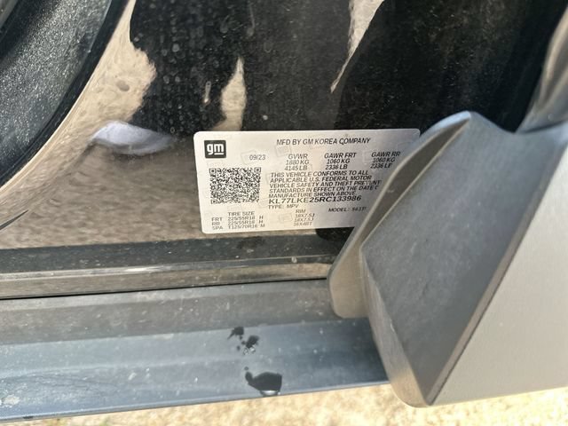 Used 2024 Mosaic Black Metallic Chevrolet ACTIV image 36