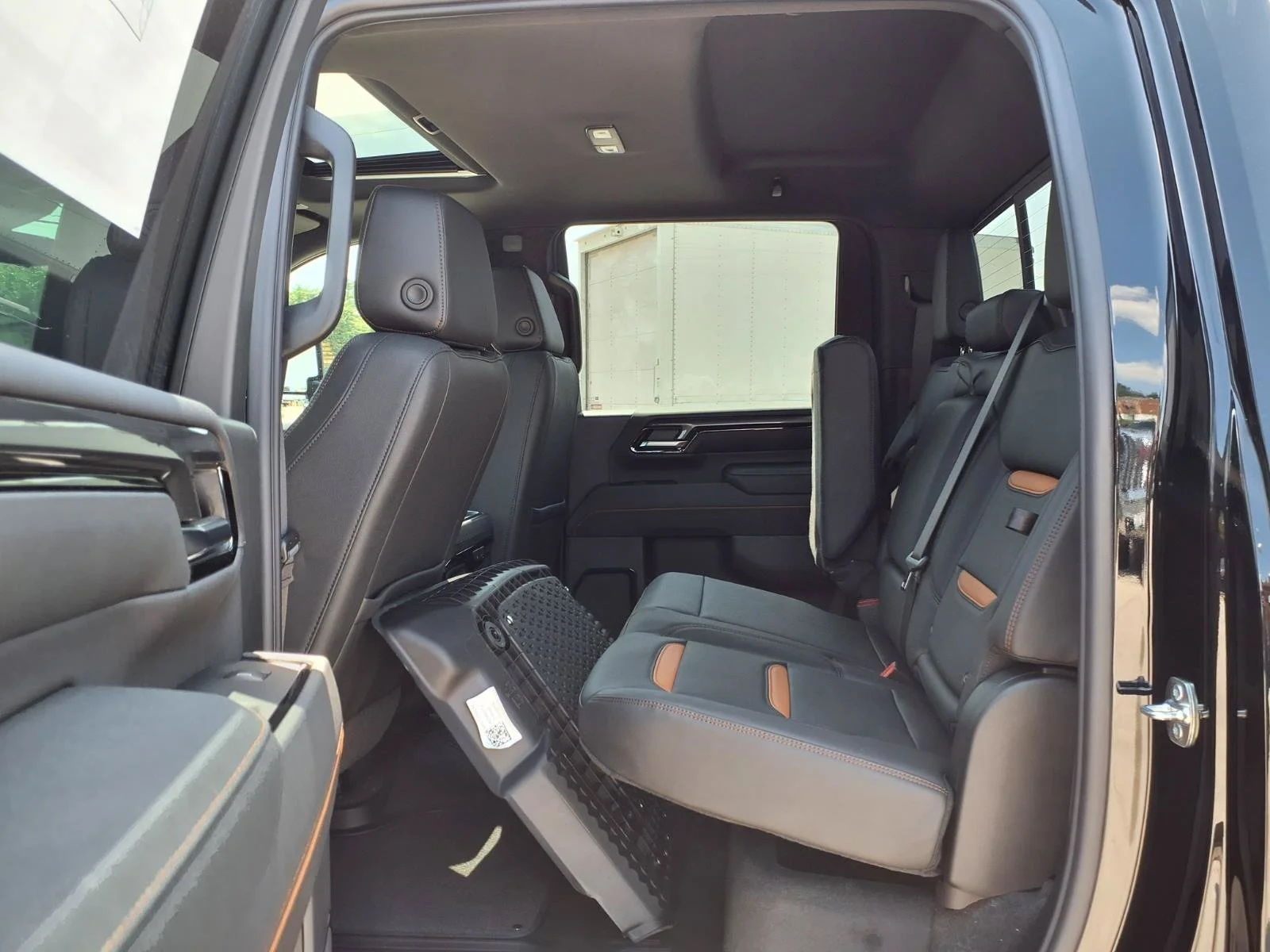 2026 GMC Sierra 2500HD AT4 - Photo 16