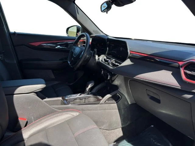 Used 2024 Mosaic Black Metallic Chevrolet RS image 20