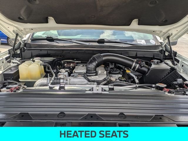 Used 2017 White Nissan SL image 13