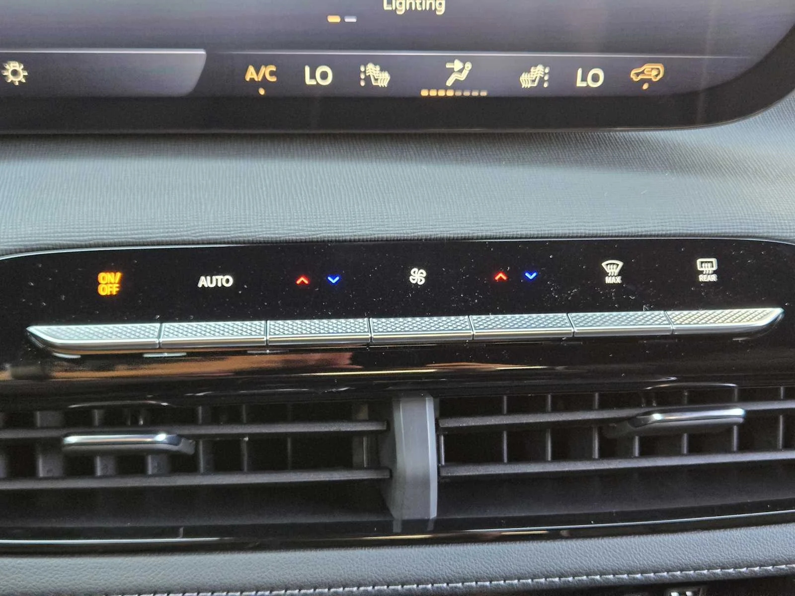 2026 Buick Enclave Sport Touring - Photo 13