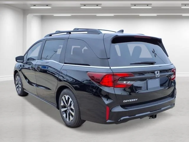New 2026 Crystal Black Pearl Honda EX-L image 2