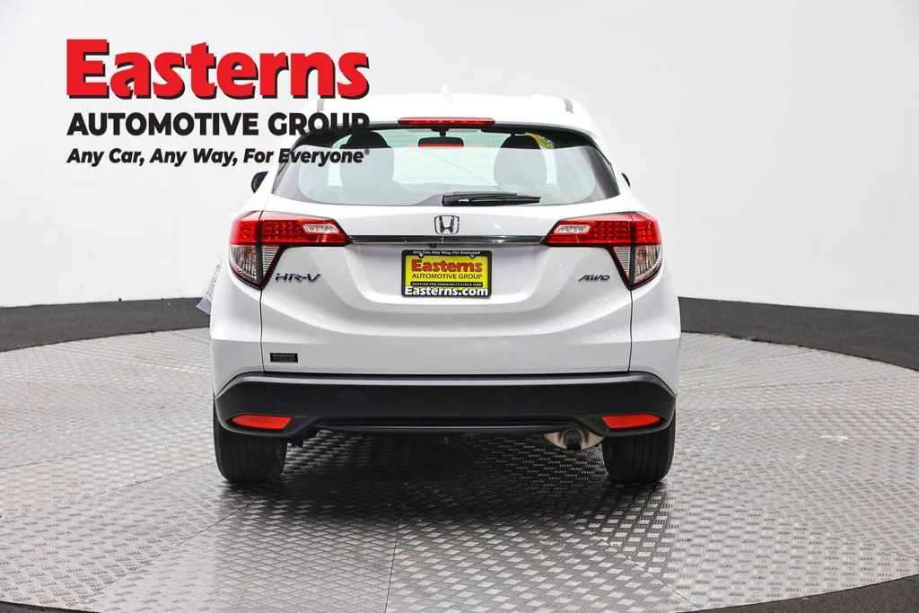 Used 2021 White Honda LX image 6