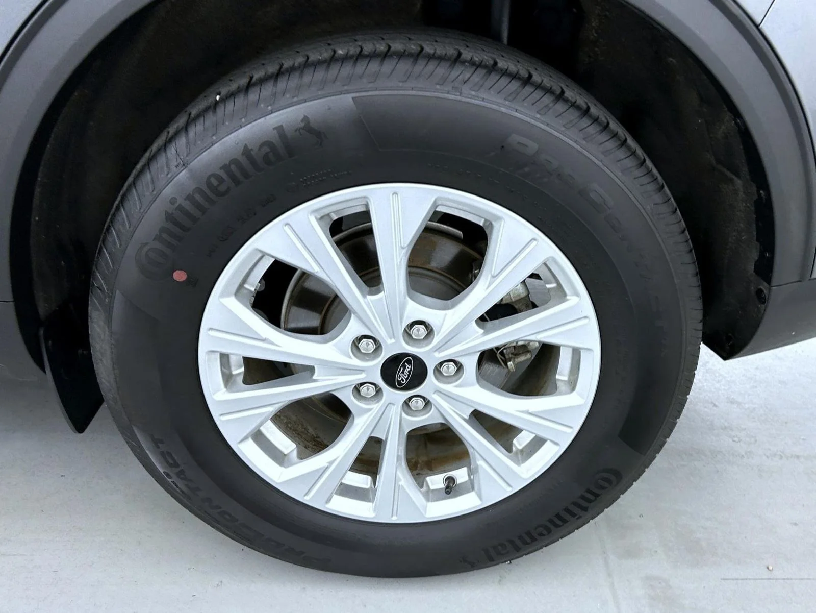 Used 2023 Gray Ford Active image 23