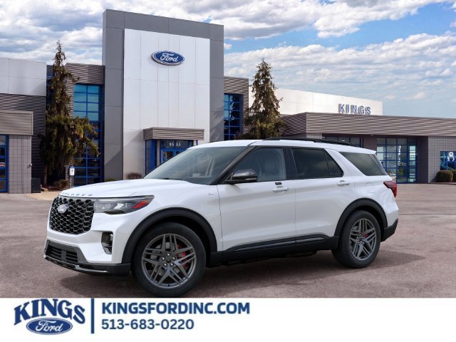 New 2027 Star White Metallic Tri-Coat Ford ST-Line image 1