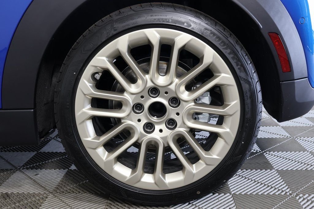 2026 MINI Hardtop 2 Door - Photo 10