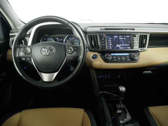 Certified Used 2018 Blizzard Pearl Toyota Limited image 23