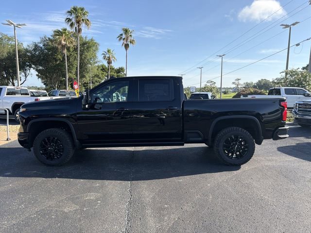 New 2026 Black Chevrolet High Country image 7