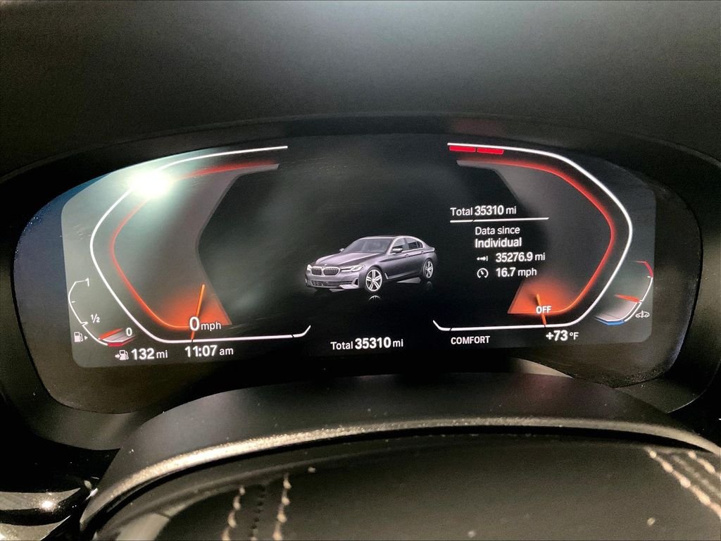 Used 2023 Gray BMW 530i xDrive image 25