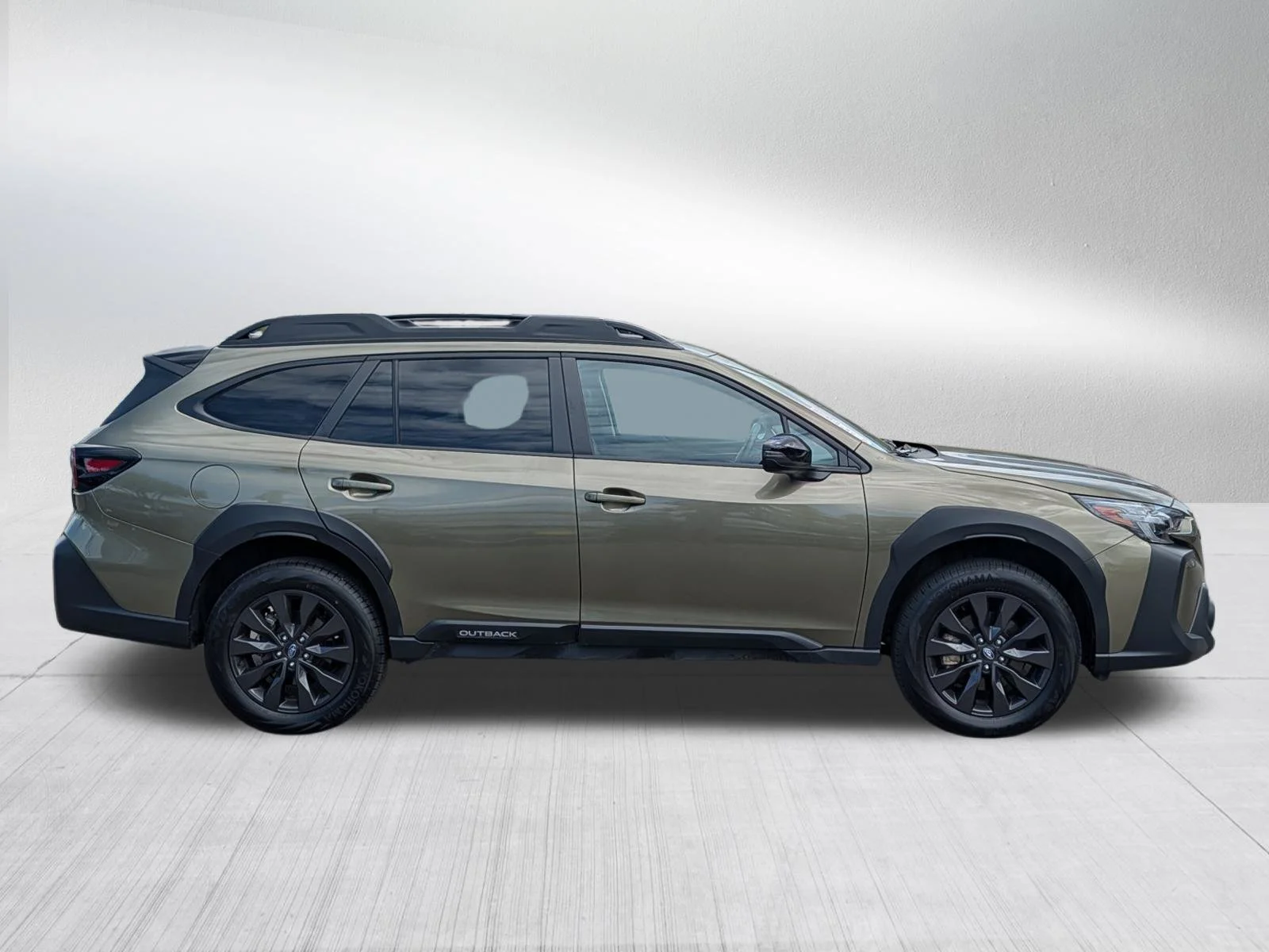 Used 2025 Autumn Green Metallic Subaru Onyx Edition image 8