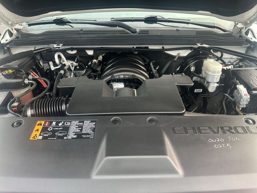 Used 2019 White Chevrolet LT image 33