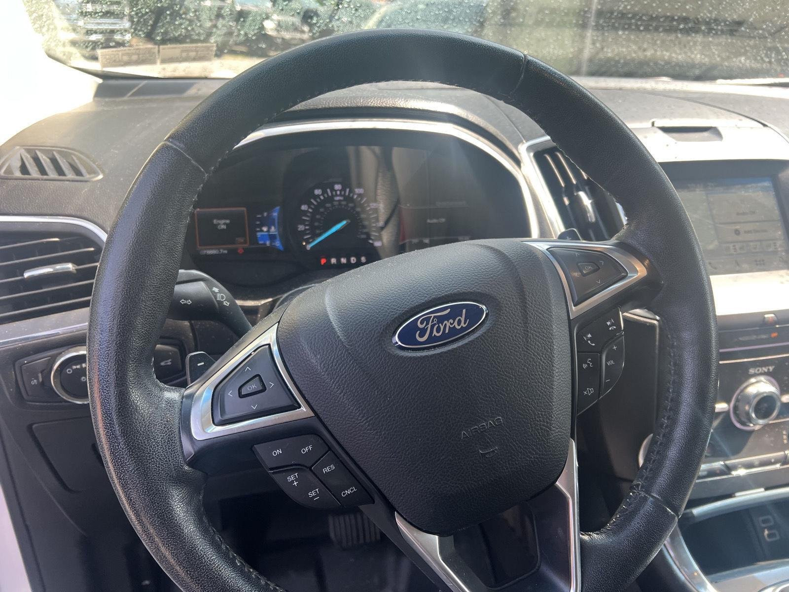Used 2017 White Platinum Metallic Tri-Coat Ford Titanium image 11