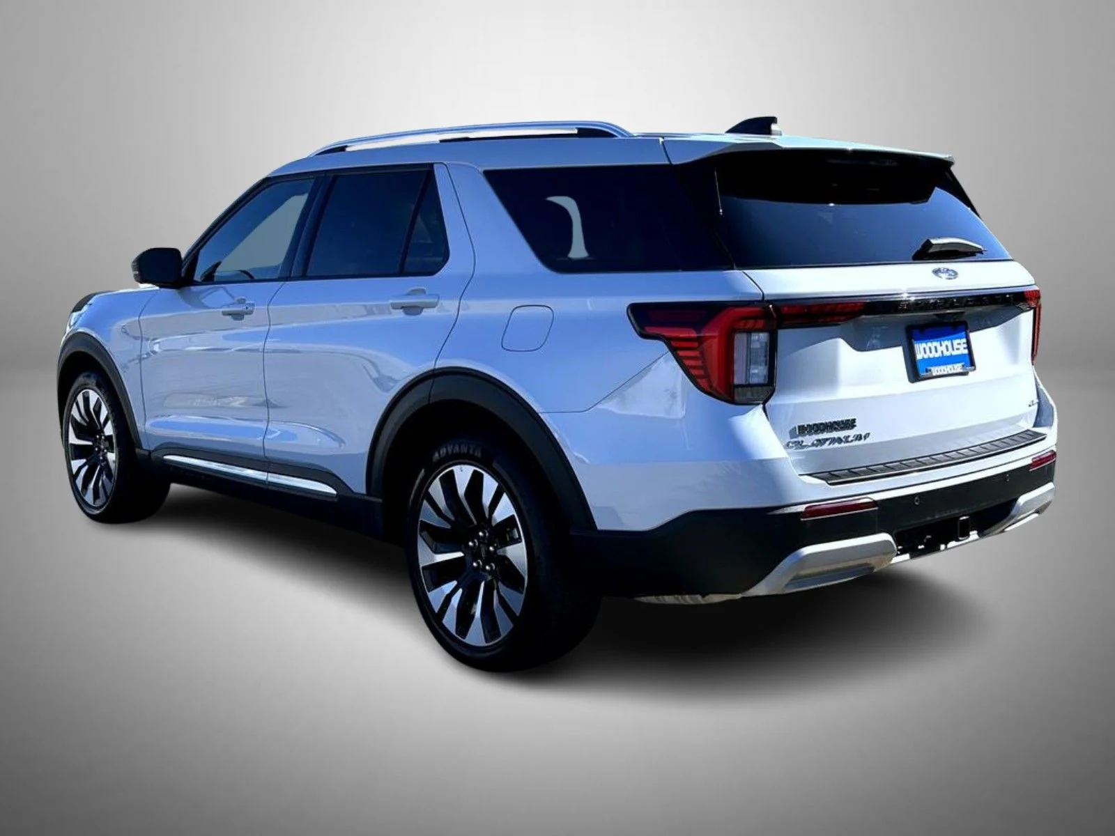 Used 2025 White Ford Platinum image 7