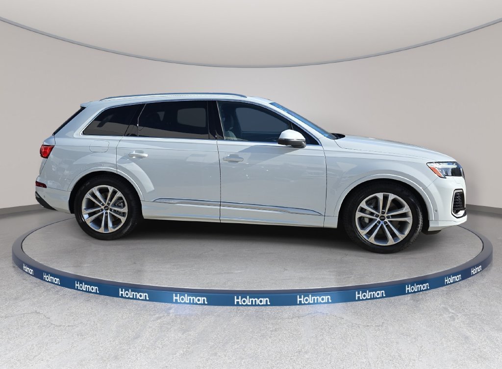 Used 2026 White/off-white Audi 55 Premium Plus image 5