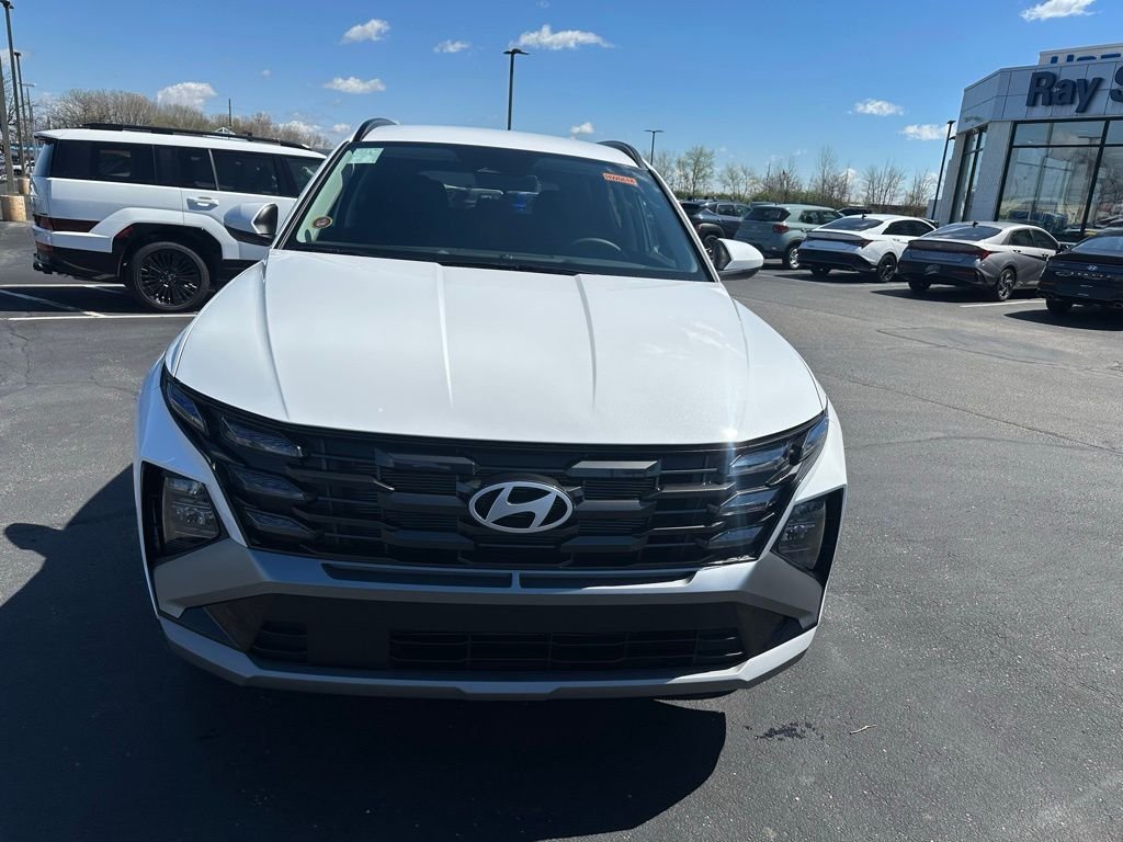 New 2026 White Hyundai SEL AWD image 3