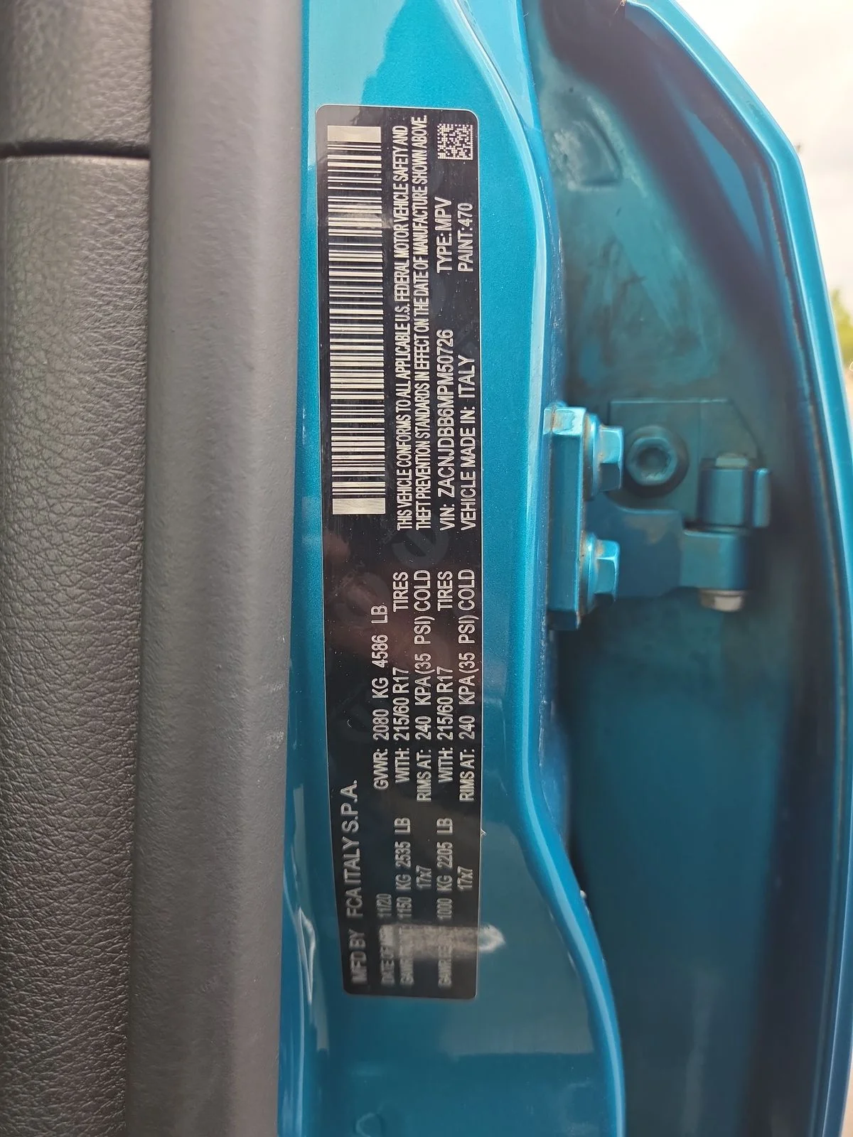 Used 2021 Bikini Metallic Clearcoat Jeep Latitude image 31