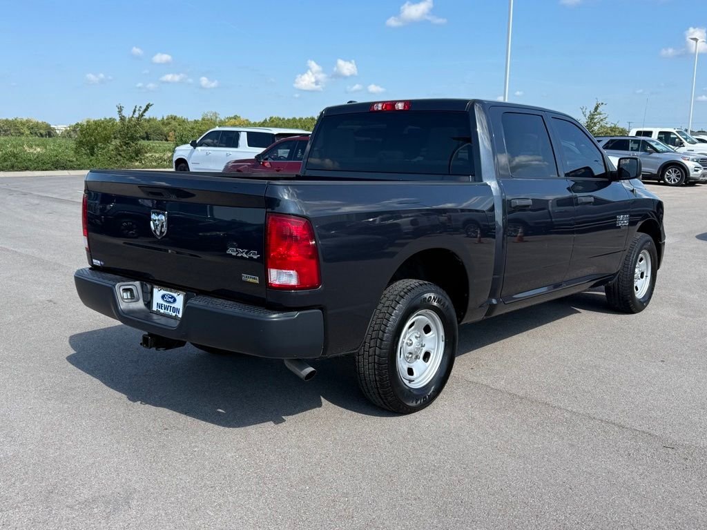 Used 2019 Gray Ram Tradesman image 32