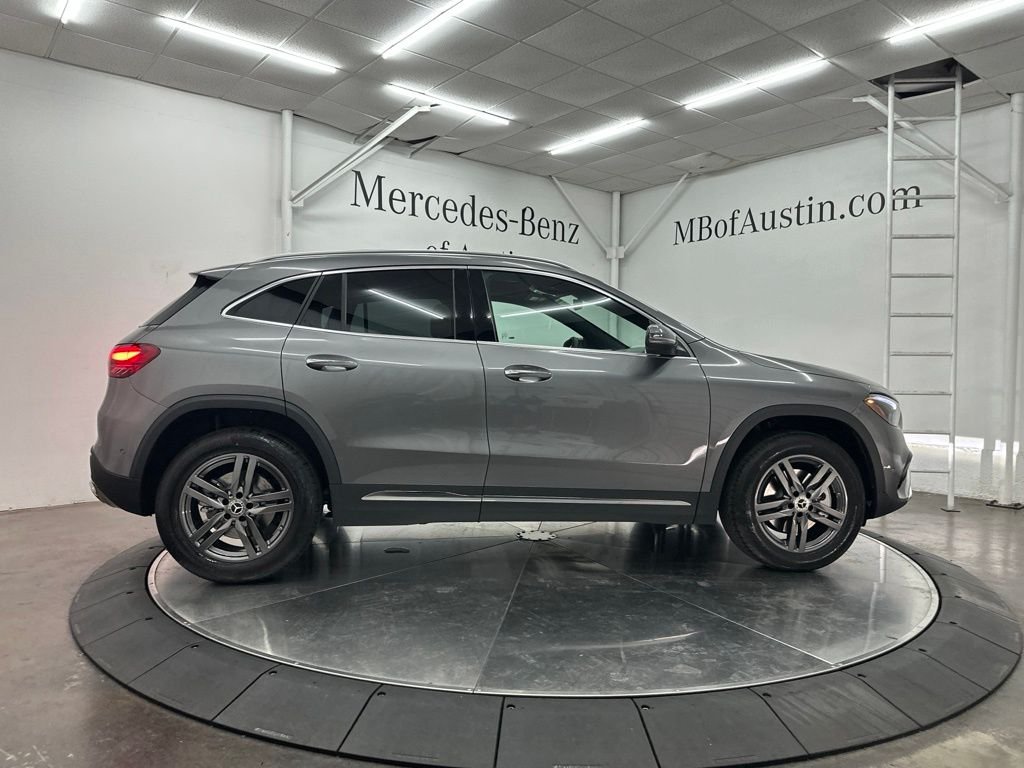 New 2026 Mountain Grey Metallic Mercedes-Benz GLA 250 image 8