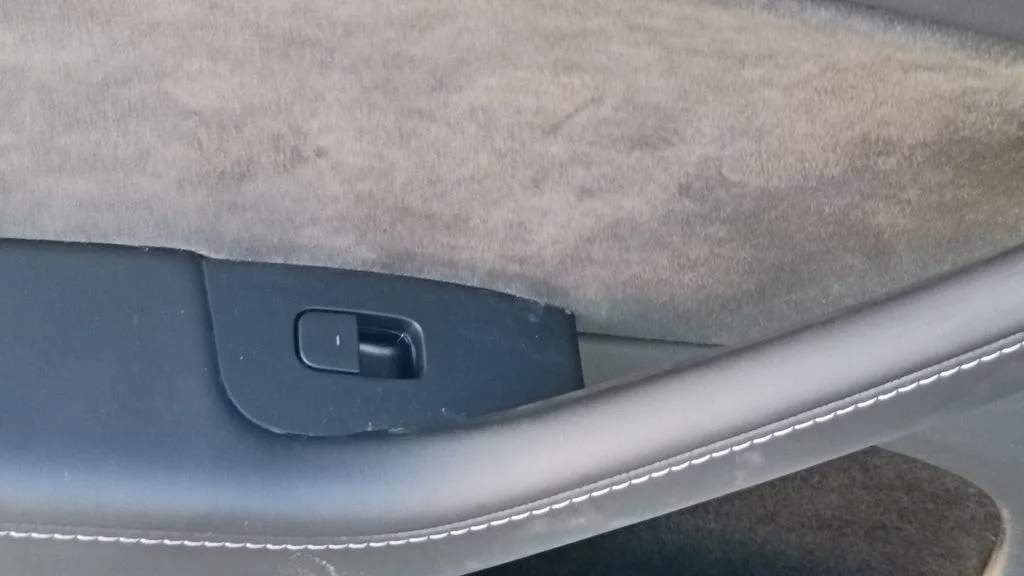 Used 2023 White Tesla Long Range image 18