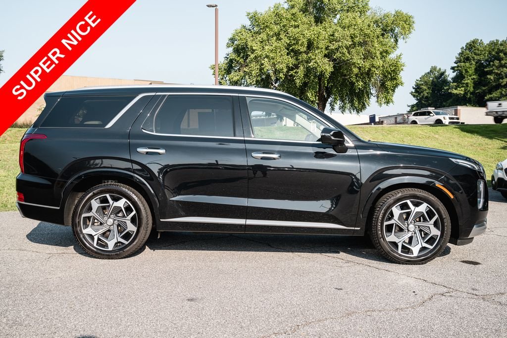 Used 2021 Black Hyundai Calligraphy image 9