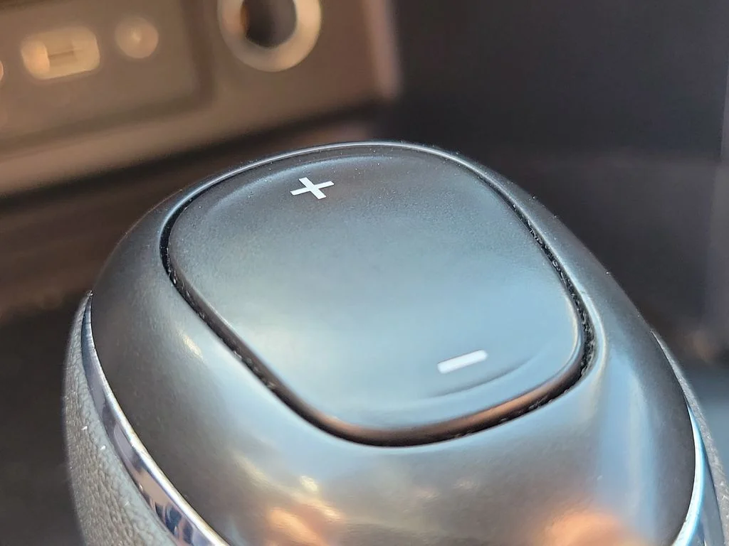 Used 2020 Pacific Blue Metallic Chevrolet LT image 20