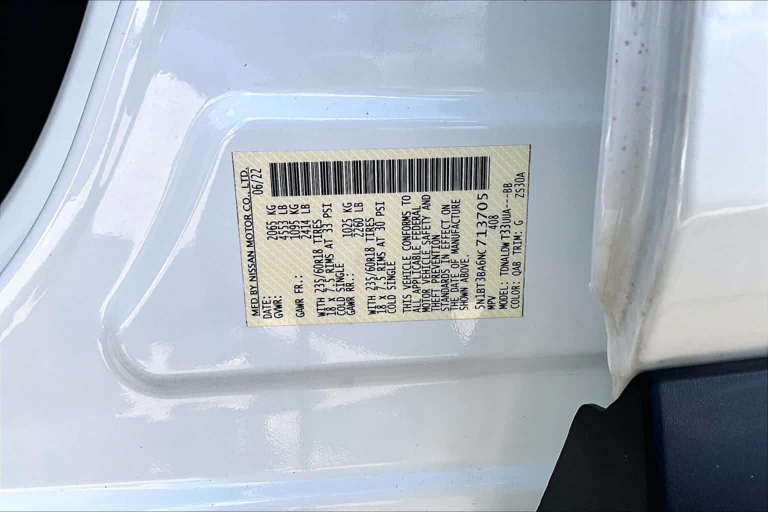 Used 2022 Pearl White Tricoat Nissan SV image 34
