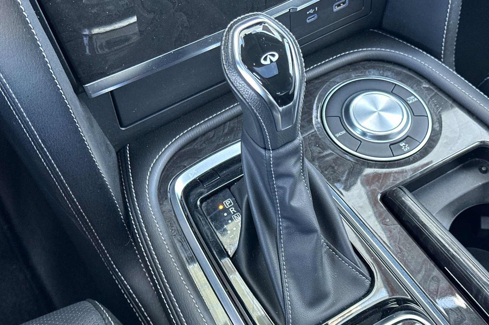 2023 INFINITI QX80 Luxe - Photo 22