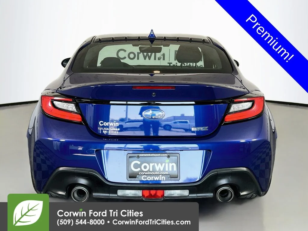 Used 2024 Sapphire Blue Pearl Subaru Premium image 13