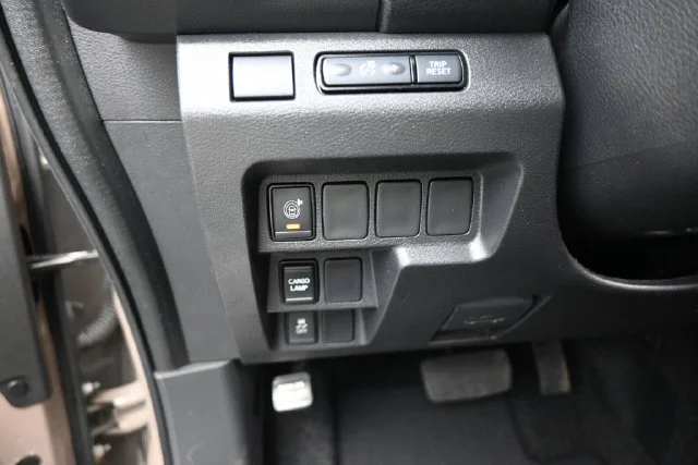 Used 2024 Beige Nissan PRO-X image 21