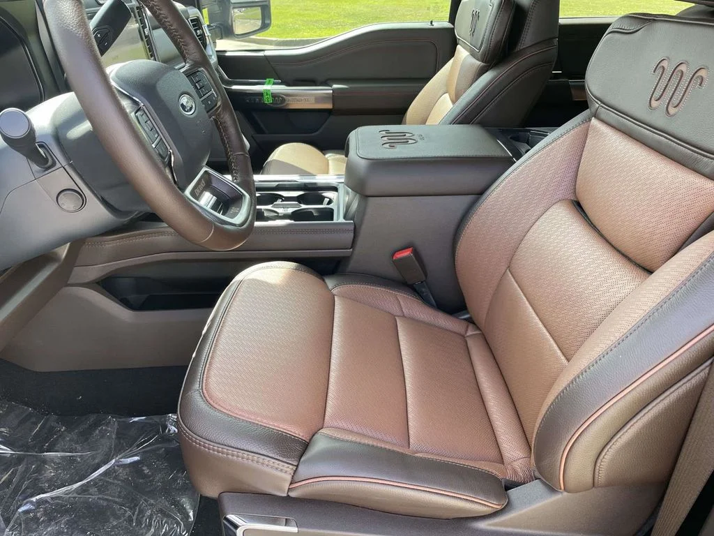 New 2026 Agate Black Metallic Ford F-250® King Ranch® image 13