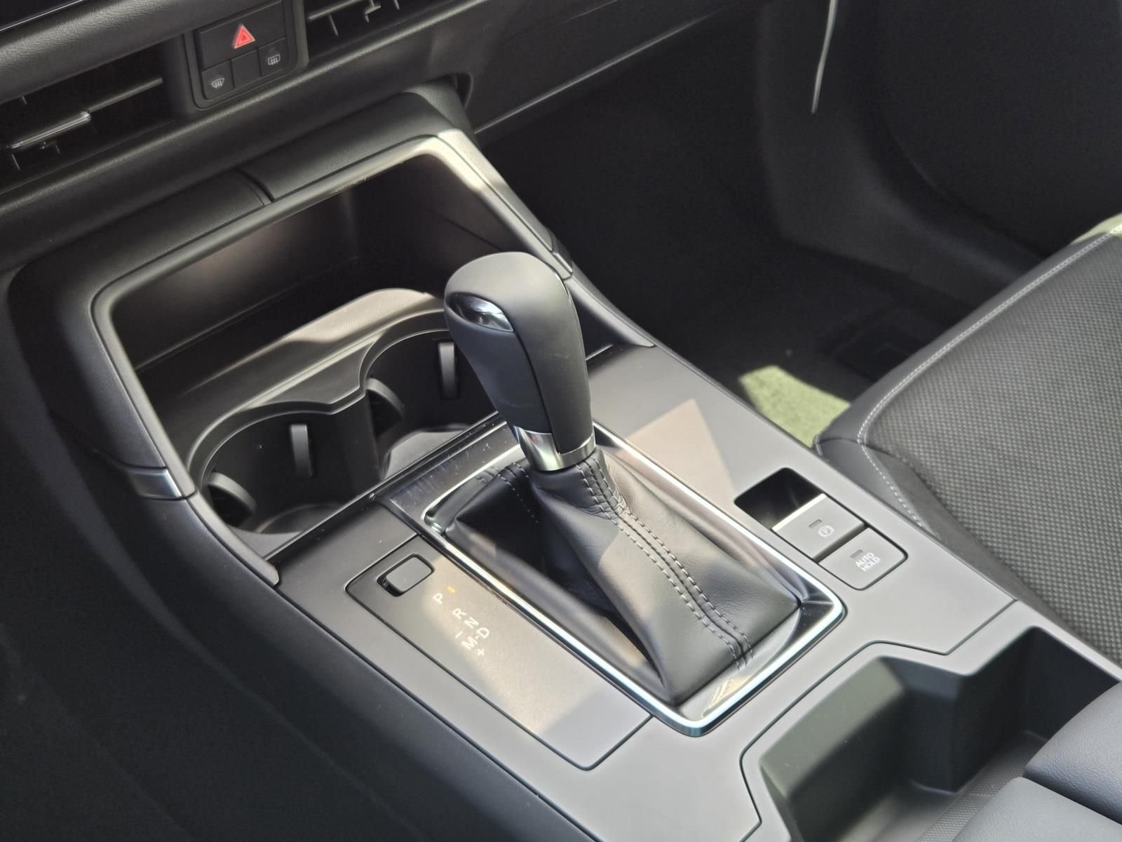 New 2026 Navy Blue Mica Mazda 2.5 S Preferred AWD image 17
