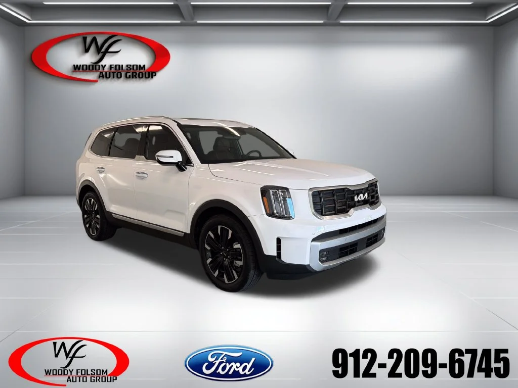 Used 2024 White Kia SX image 1