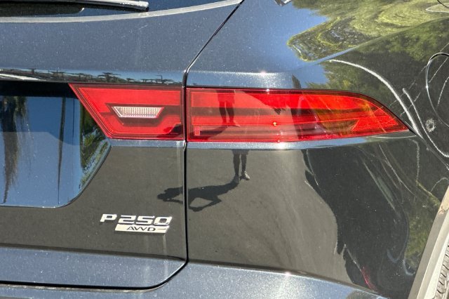 Used 2020 Black Jaguar SE image 26