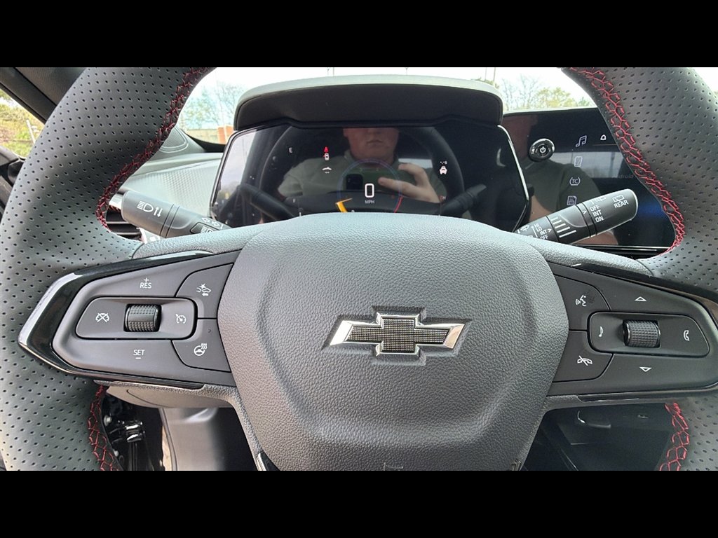 New 2026 Mosaic Black Metallic Chevrolet 2RS image 12