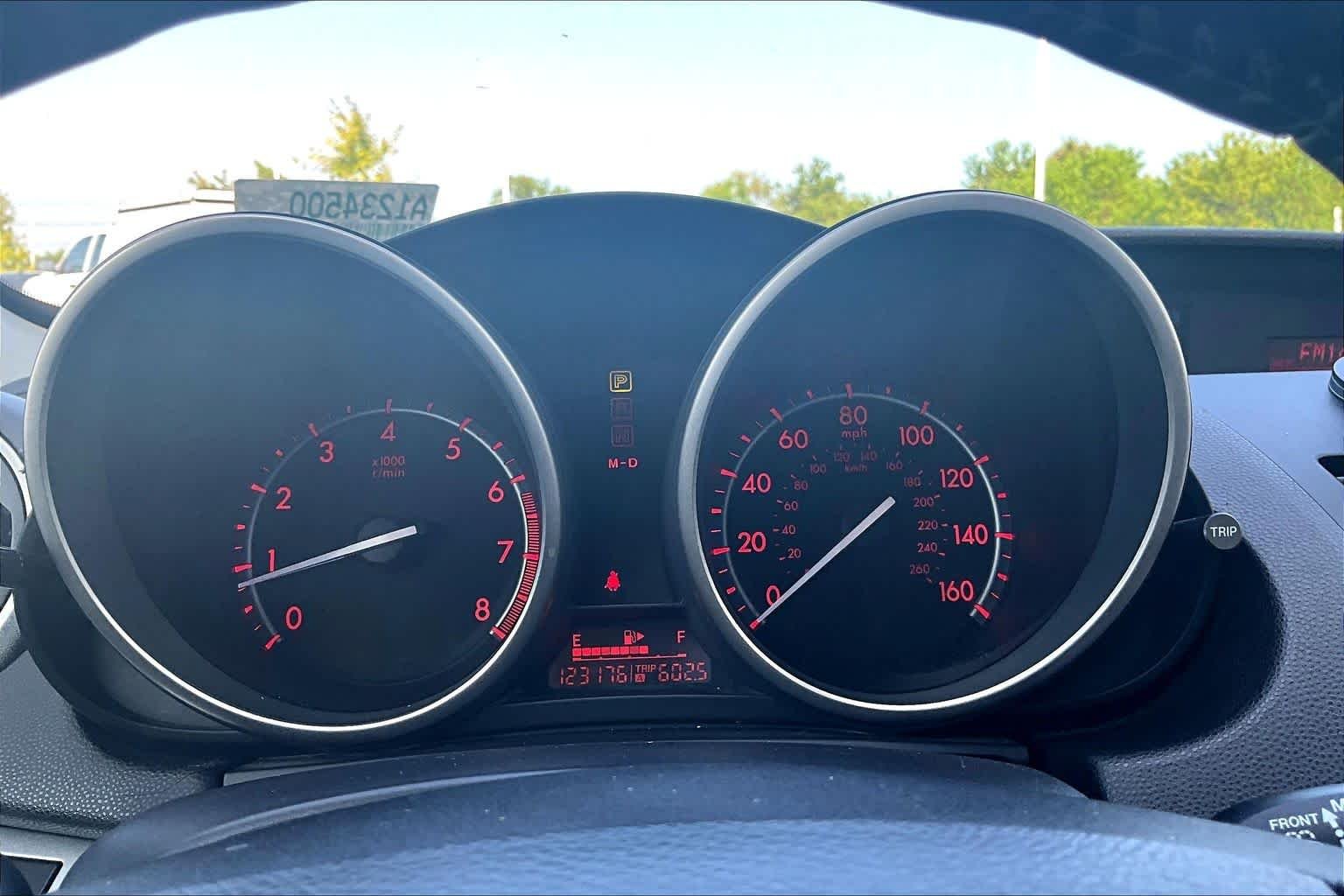 Used 2010 Liquid Silver Metallic Mazda s Sport image 22