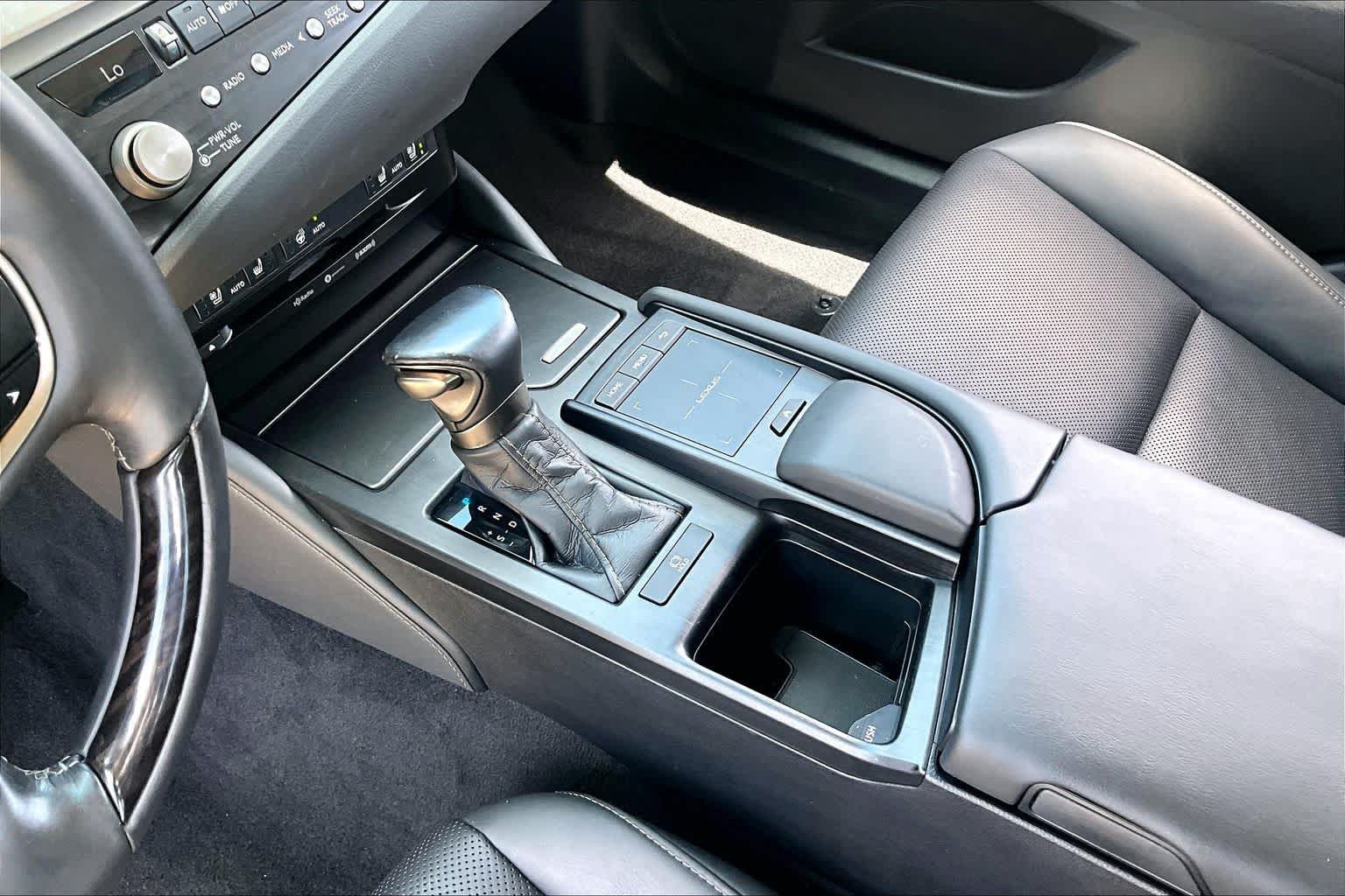 Used 2021 Silver Lining Metallic Lexus  image 17