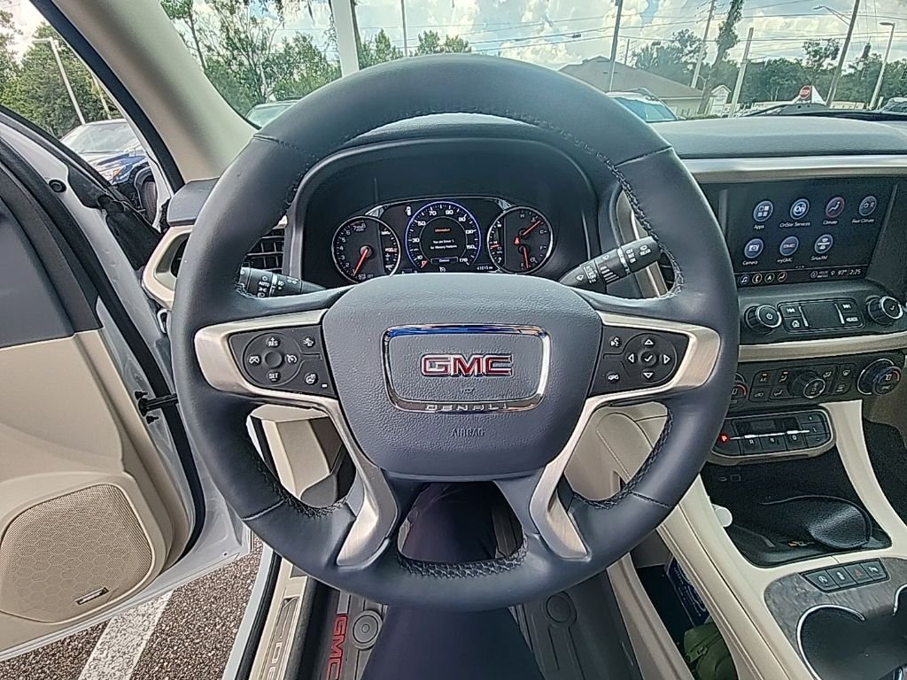 Used 2023 White GMC Denali image 5