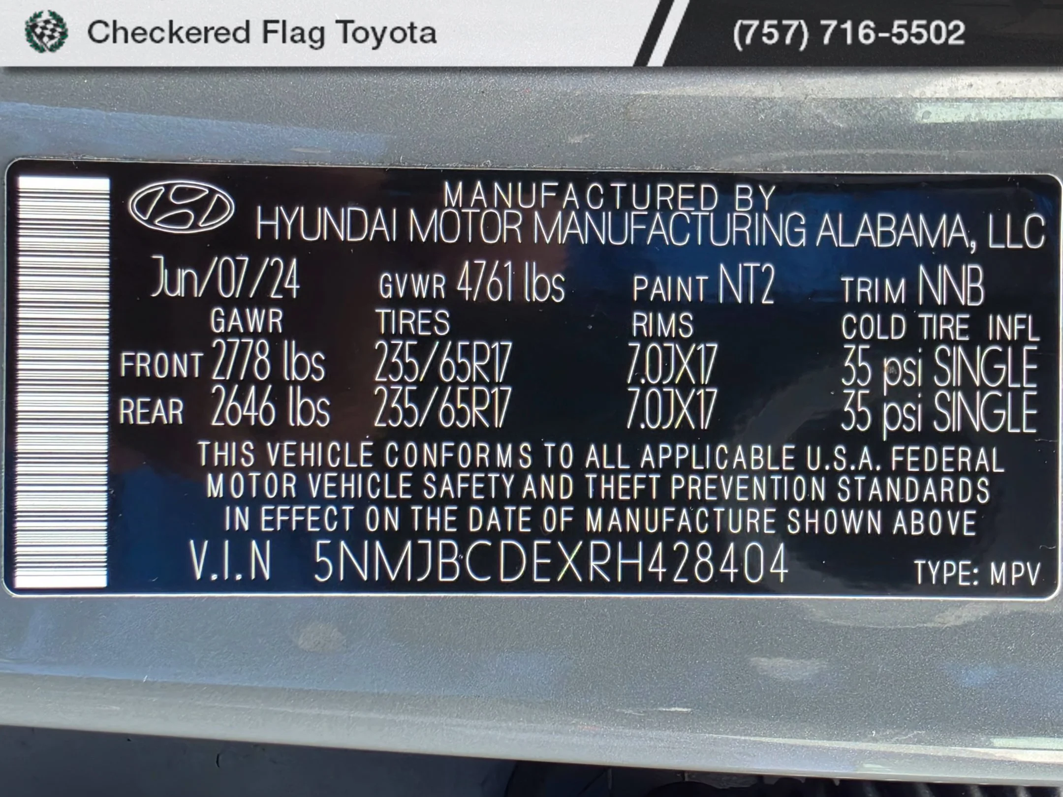 Used 2024 Hampton Gray Hyundai SEL image 21