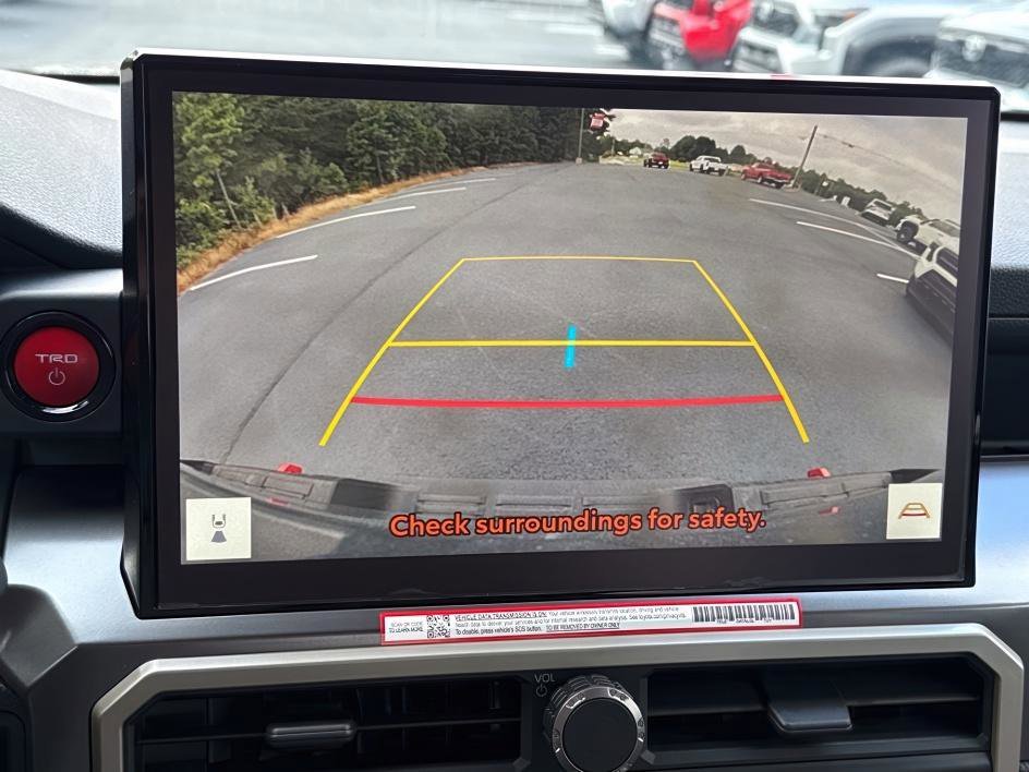 2025 Toyota Tacoma TRD Off Road - Photo 11